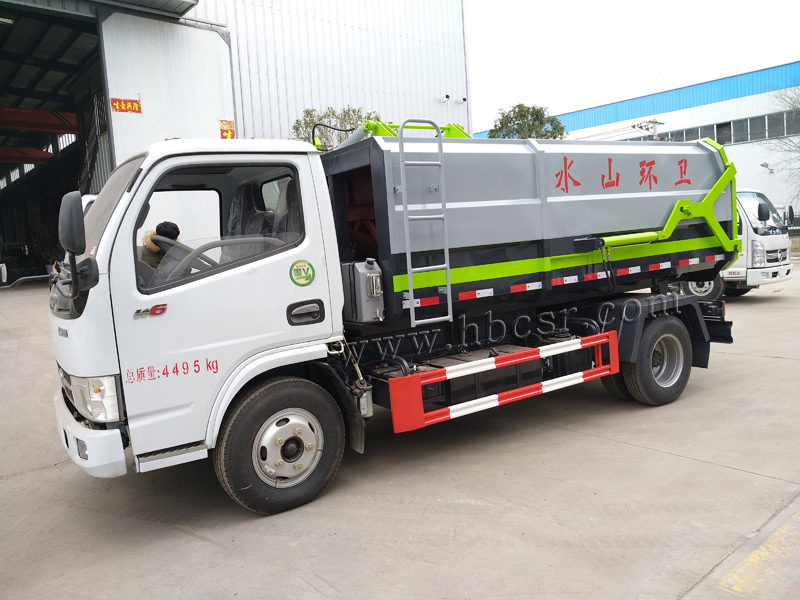 东风6方挂桶垃圾车带对接车